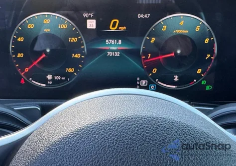 2020 Mercedes-Benz Glb 250 z USA, uszkodzony, nr VIN W1N4M4GB2LW019423